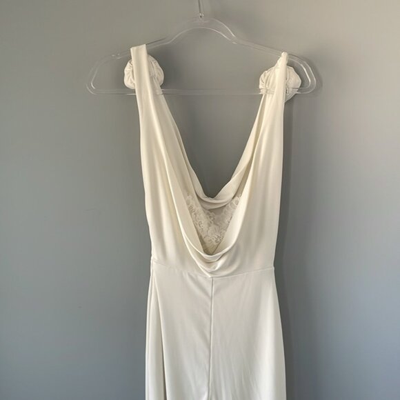 WHITE COWL-NECK JUMPSUIT WITH CORSAGES AND LACE DETAIL - Picture 9 of 9